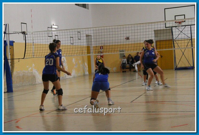 121144 volley 168_tn.jpg